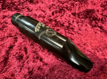 Saxquest Hoss 115 Hard Rubber Mouthpiece for Baritone Saxophone – Blemish